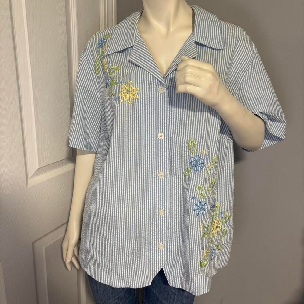 Alfred Dunner Floral Striped Embroidered Button Up